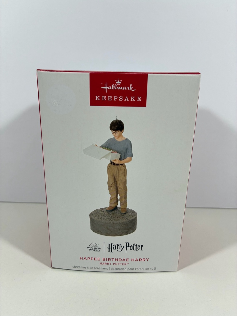 Hallmark Keepsake 2024 Harry Potter HAPPEE BIRTHDAE HARRY Magic Ornament WORKS